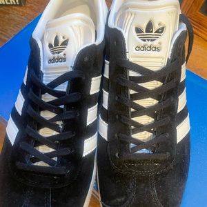 adidas gazelle sneakers
